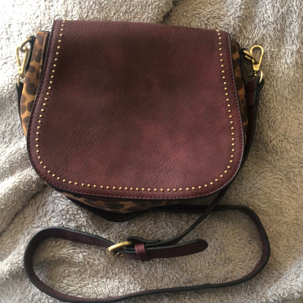 NWOT Burgundy and Cheetah Crossbody
